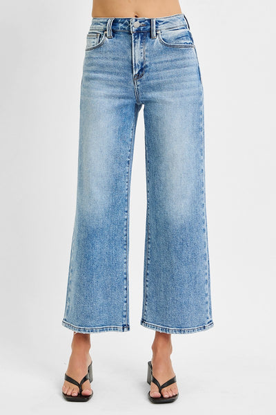 Light Wash High Rise Cropped Jeans