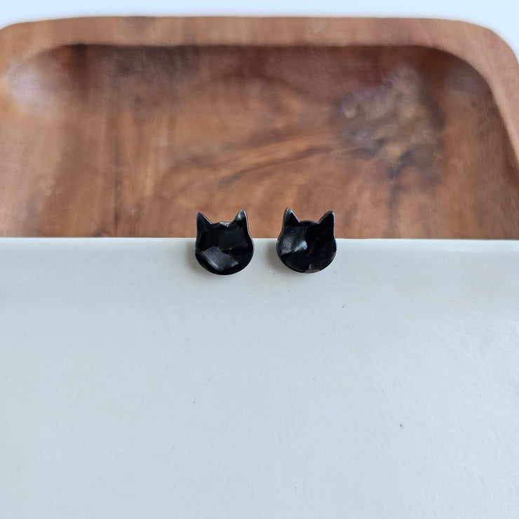 Black cat studs