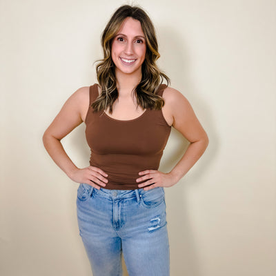Reversible Neckline Seamless Tank - Coffee